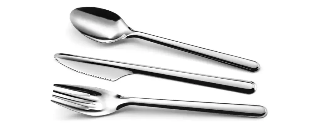 Wegwerpbestek en herbruikbaar bestek