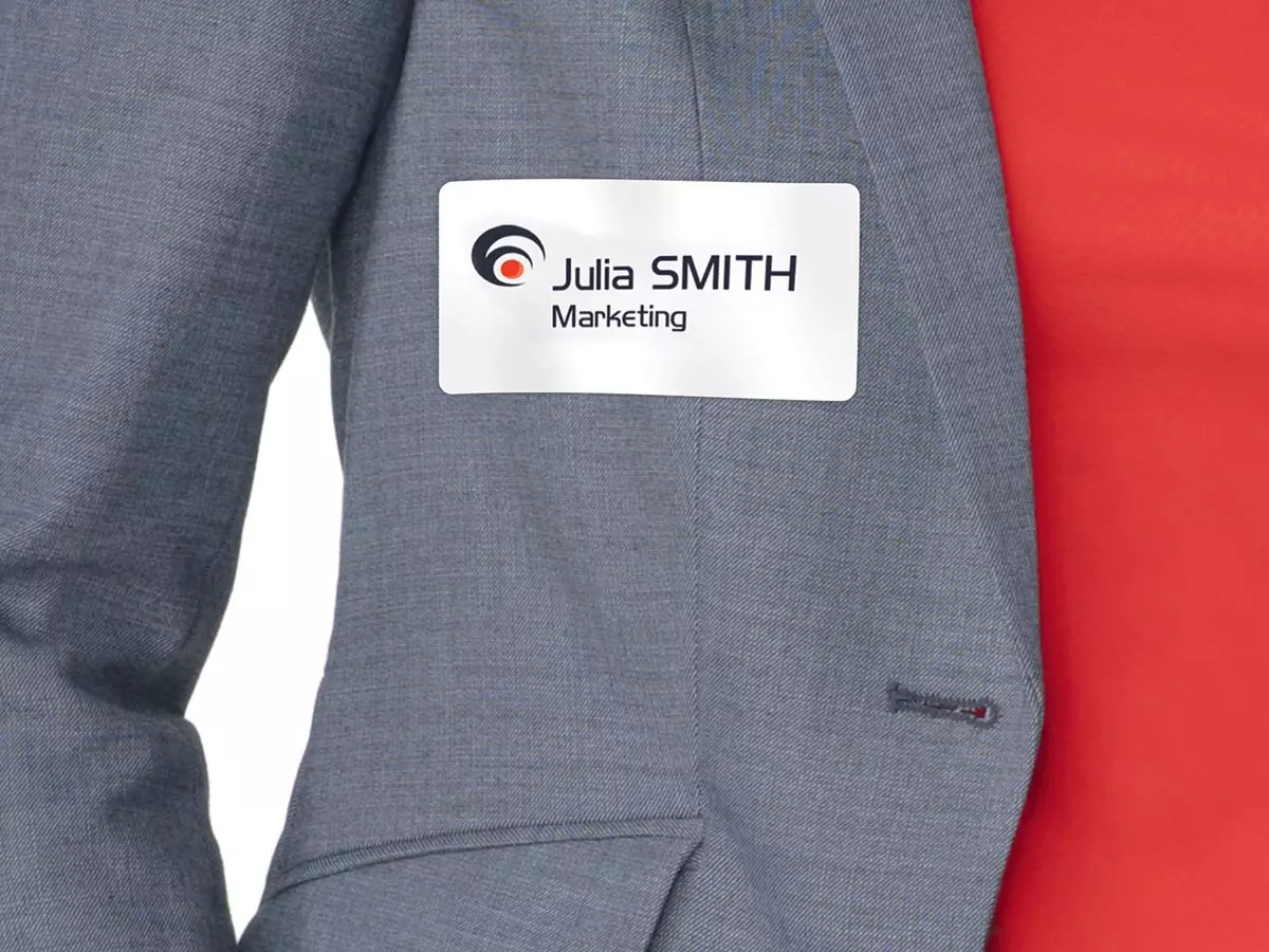 Zelfklevende Badge Avery 80X50mm Wit - 200 stuks 